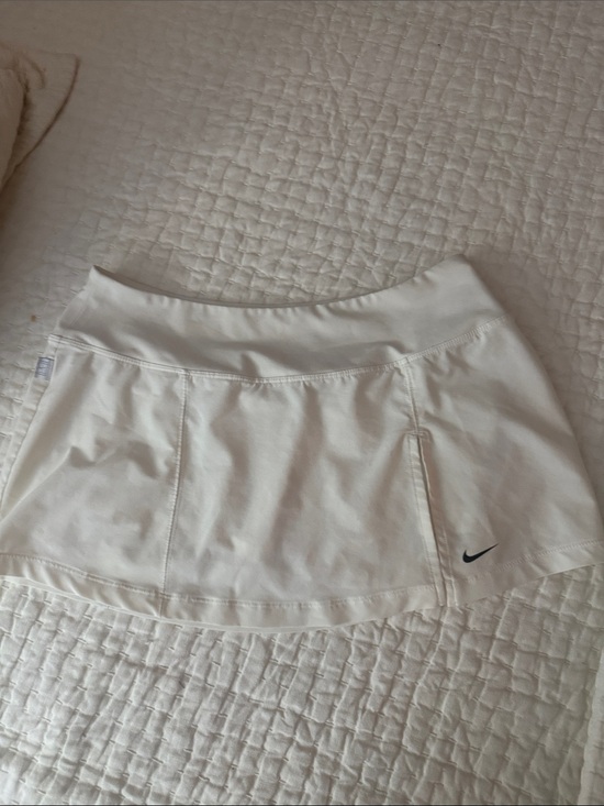 Nike Dresses & Skirts - Nike White Tennis SHORT Skort